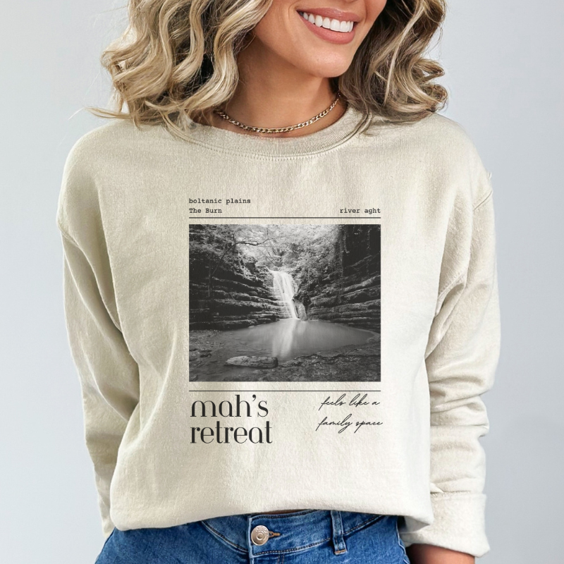 Mah's Retreat Sweatshirt | When the Moon Hatched