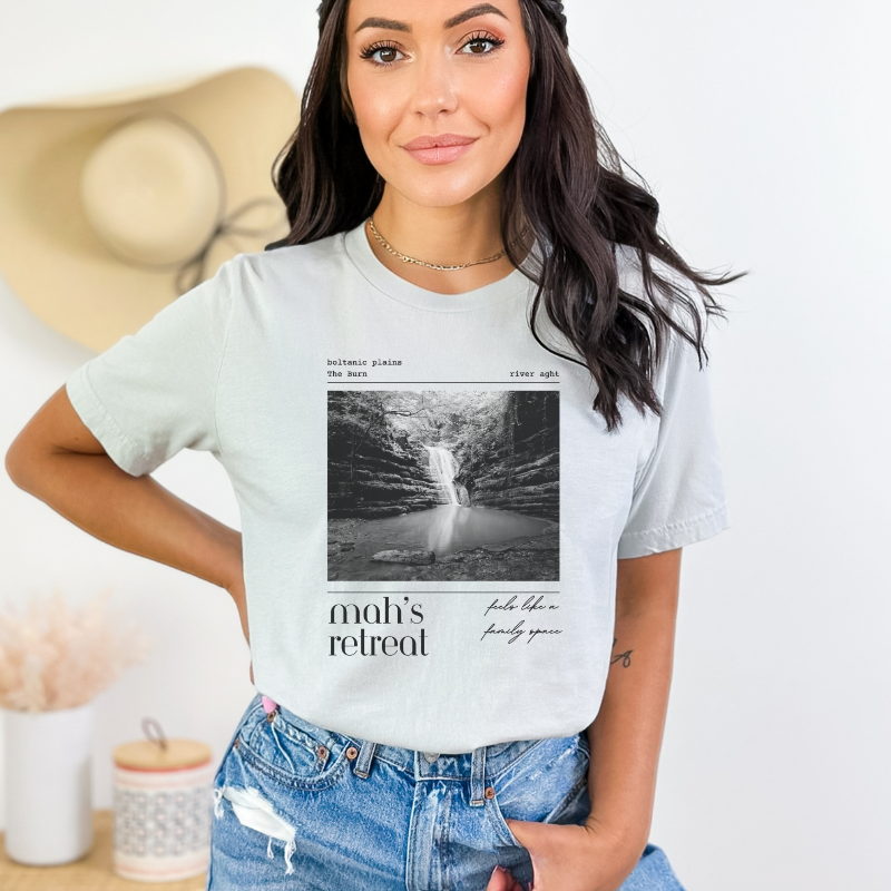 Mah's Retreat Tee | When the Moon Hatched