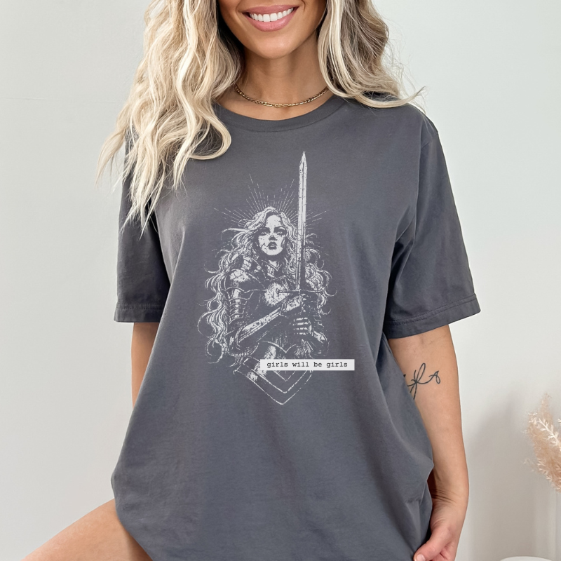 Lady Knight Tee | Girls will be girls