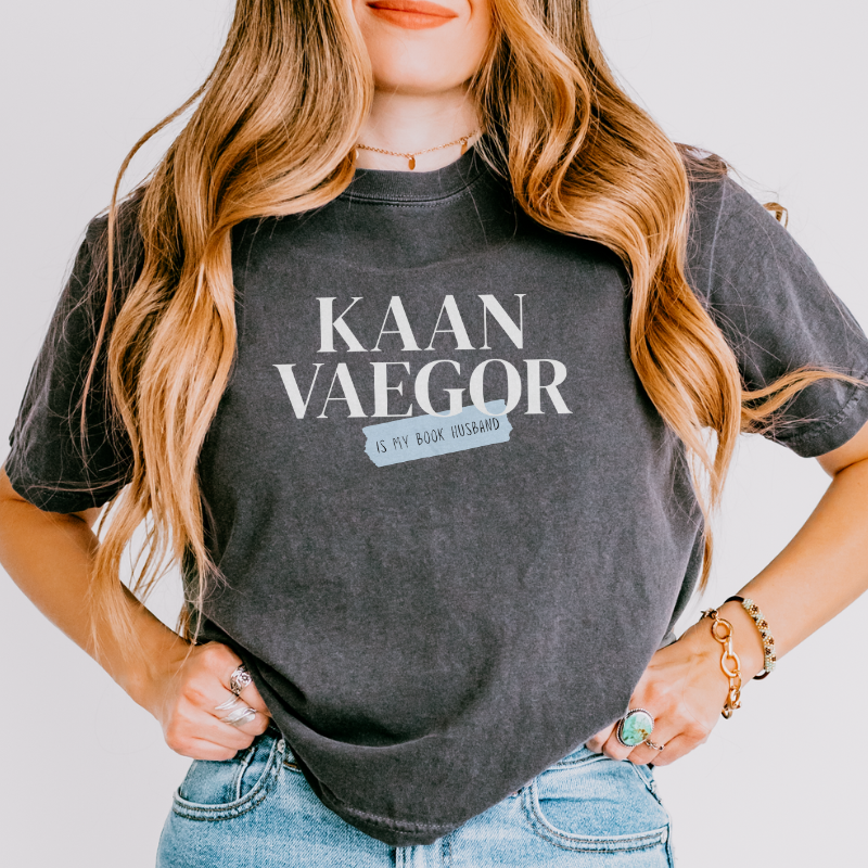 Book Husband Crop Top | When the Moon Hatched